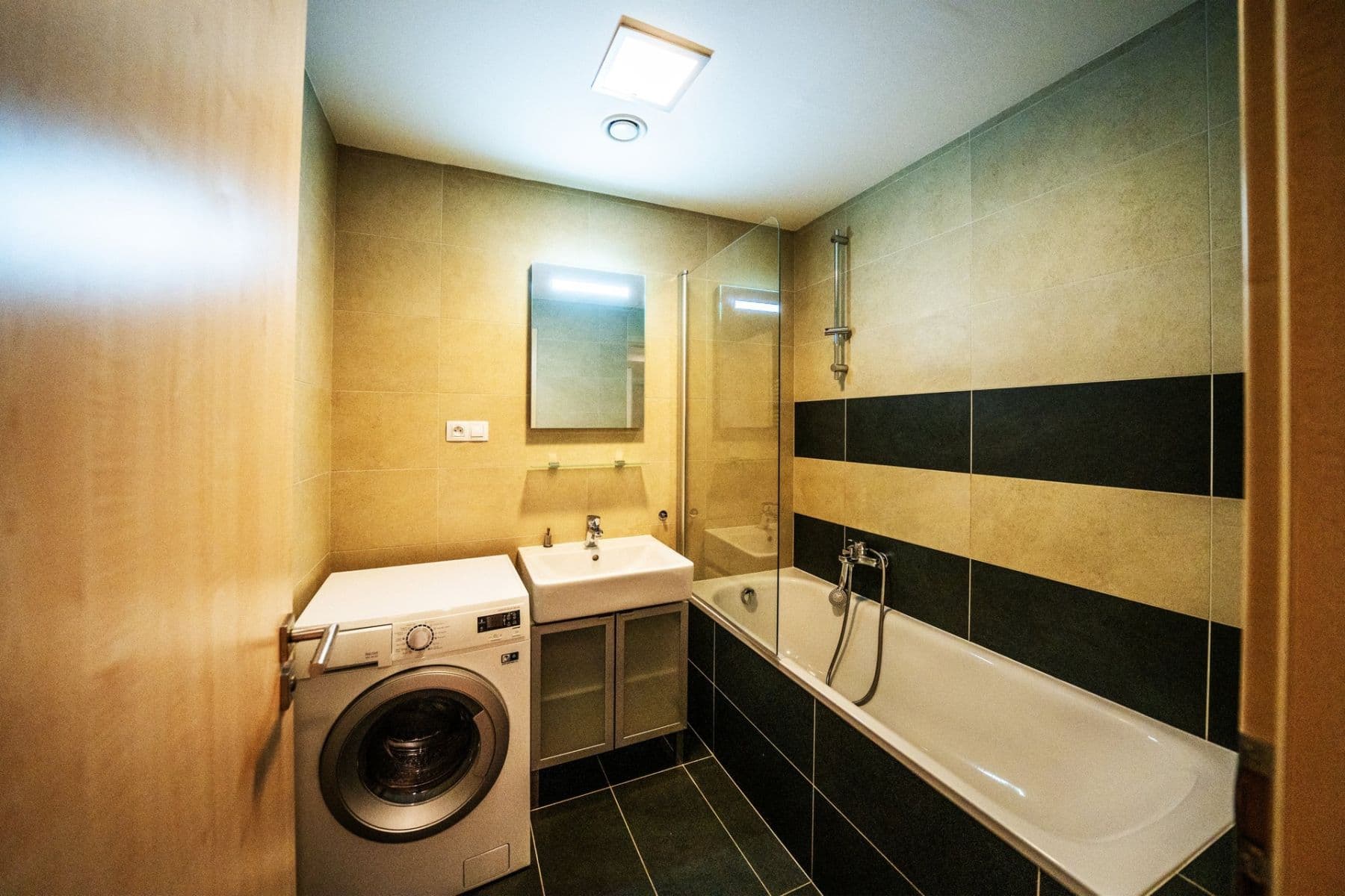 Prenájom bytu 3-izbový 70 m², Seydlerova, Praha, Praha Prenájom bytu 3-izbový 70 m², Seydlerova, Praha, Praha