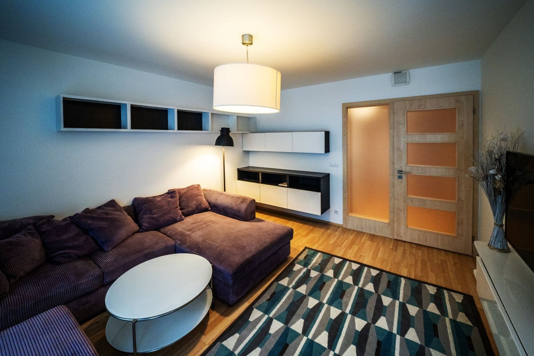 Prenájom bytu 3-izbový 70 m², Seydlerova, Praha, Praha Prenájom bytu 3-izbový 70 m², Seydlerova, Praha, Praha