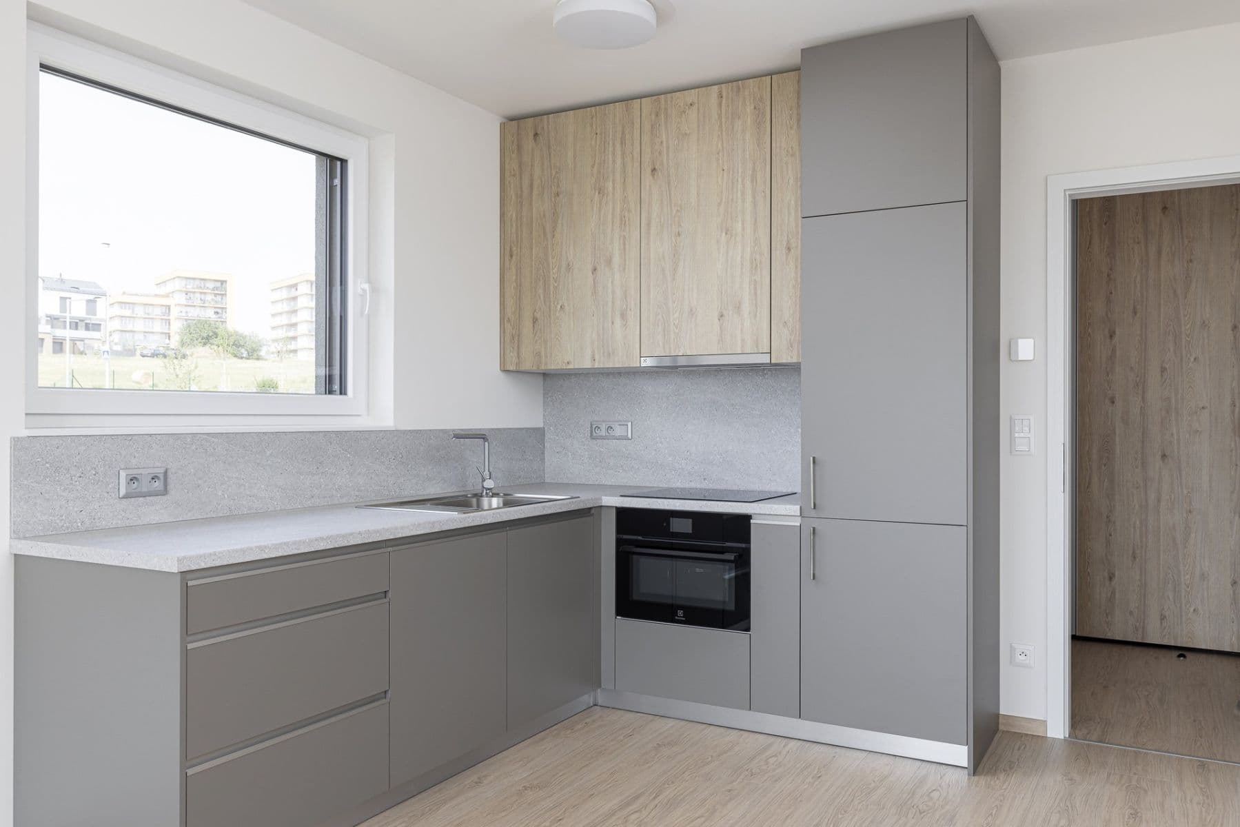 Prenájom bytu 2-izbový 47 m², Haenkeho, Praha, Praha Prenájom bytu 2-izbový 47 m², Haenkeho, Praha, Praha