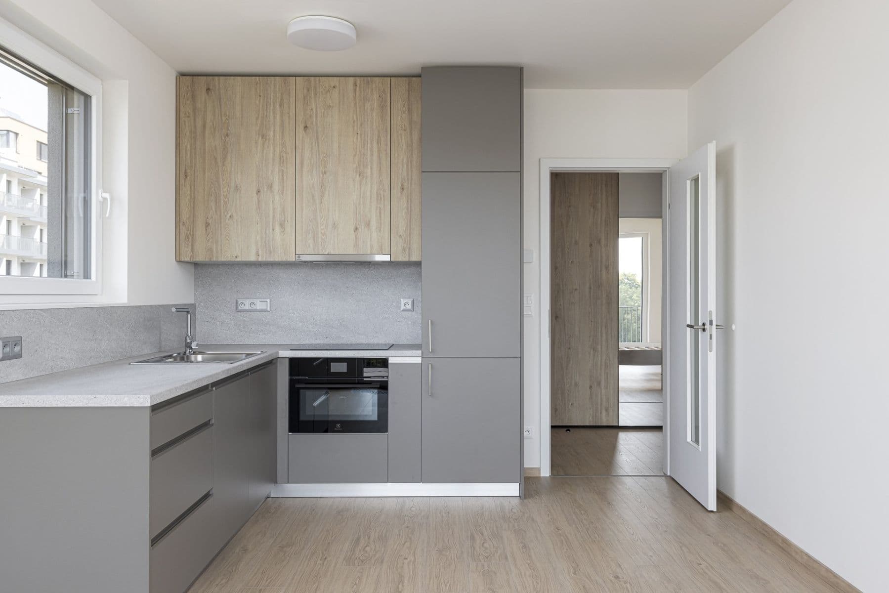 Prenájom bytu 2-izbový 47 m², Haenkeho, Praha, Praha Prenájom bytu 2-izbový 47 m², Haenkeho, Praha, Praha
