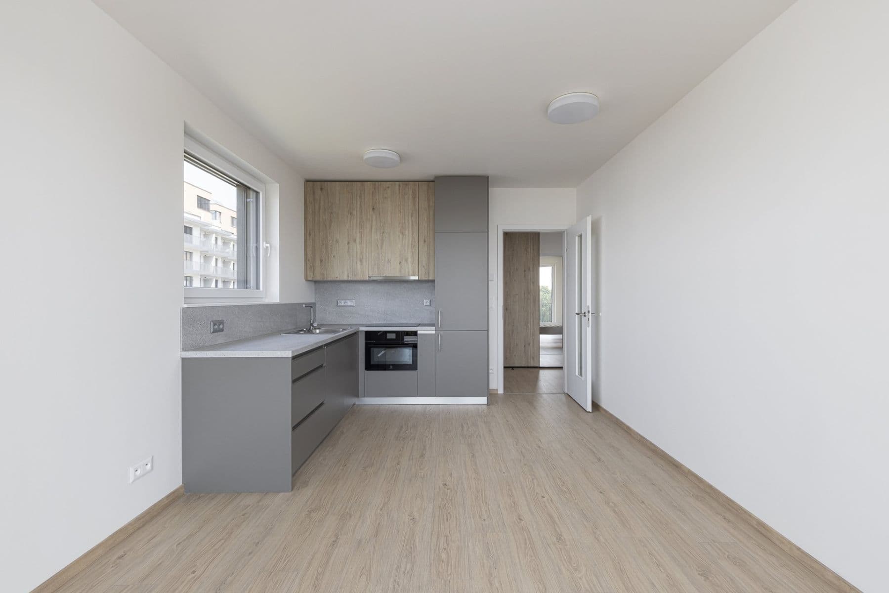Prenájom bytu 2-izbový 47 m², Haenkeho, Praha, Praha Prenájom bytu 2-izbový 47 m², Haenkeho, Praha, Praha
