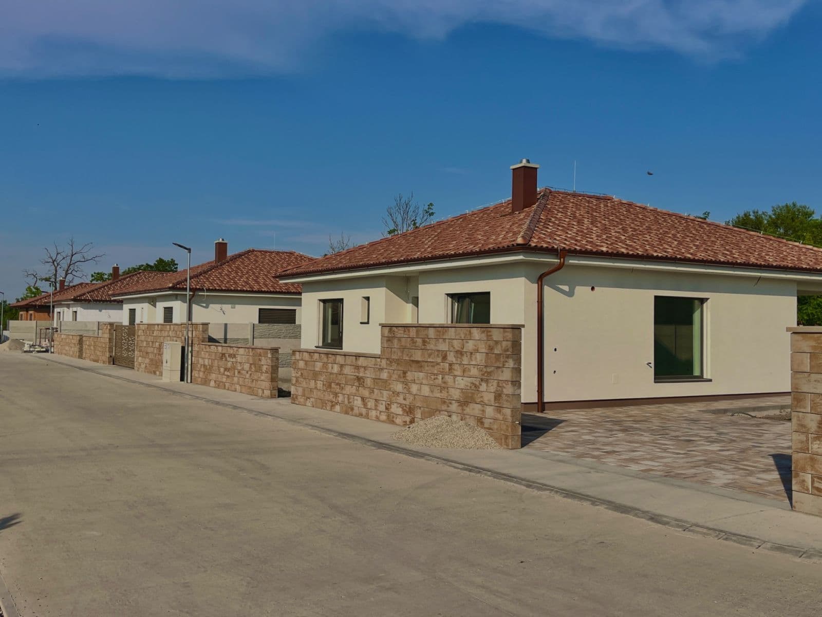 Predaj domu 105 m², pozemok 535 m², Hlavná, Šamorín, Trnavský kraj Predaj domu 105 m², pozemok 535 m², Hlavná, Šamorín, Trnavský kraj
