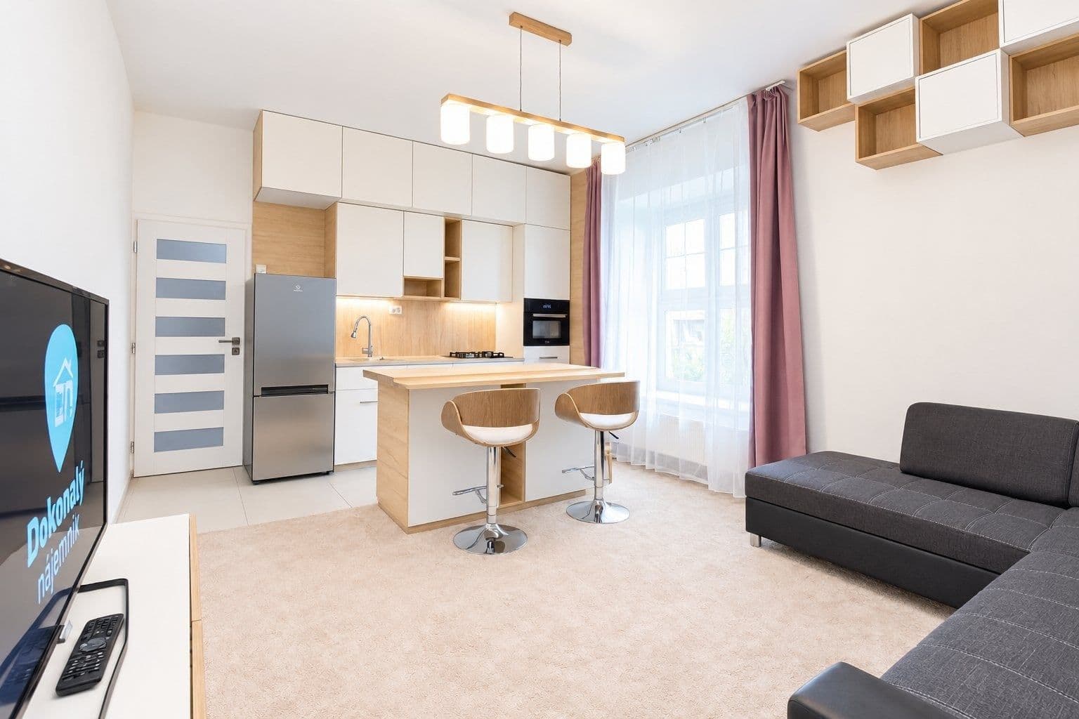 Prenájom bytu 2-izbový 42 m², Nuselská, Praha, Praha Prenájom bytu 2-izbový 42 m², Nuselská, Praha, Praha