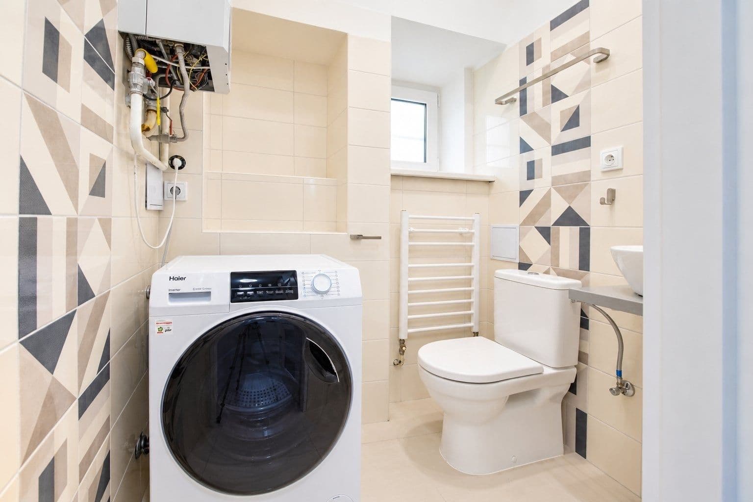 Prenájom bytu 2-izbový 42 m², Nuselská, Praha, Praha Prenájom bytu 2-izbový 42 m², Nuselská, Praha, Praha