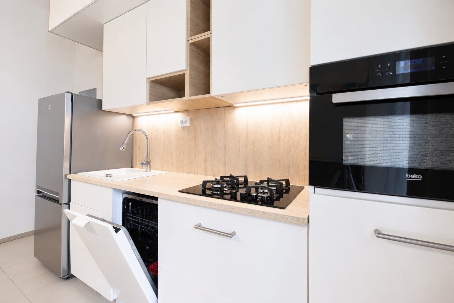 Prenájom bytu 2-izbový 42 m², Nuselská, Praha, Praha Prenájom bytu 2-izbový 42 m², Nuselská, Praha, Praha