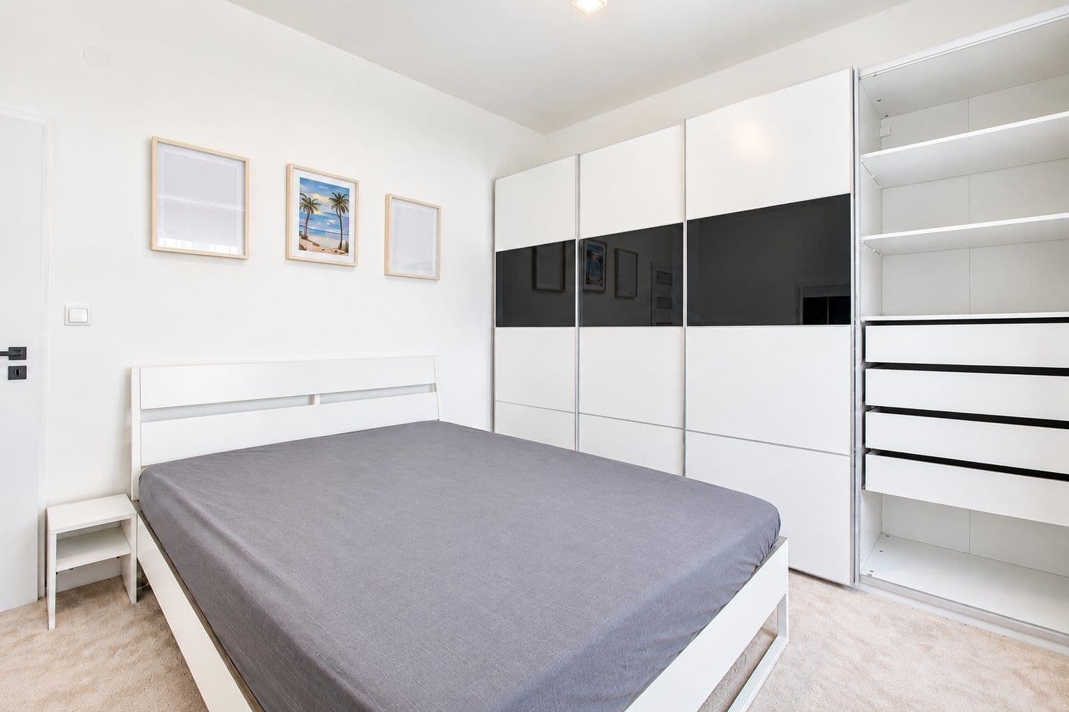 Prenájom bytu 2-izbový 42 m², Nuselská, Praha, Praha Prenájom bytu 2-izbový 42 m², Nuselská, Praha, Praha