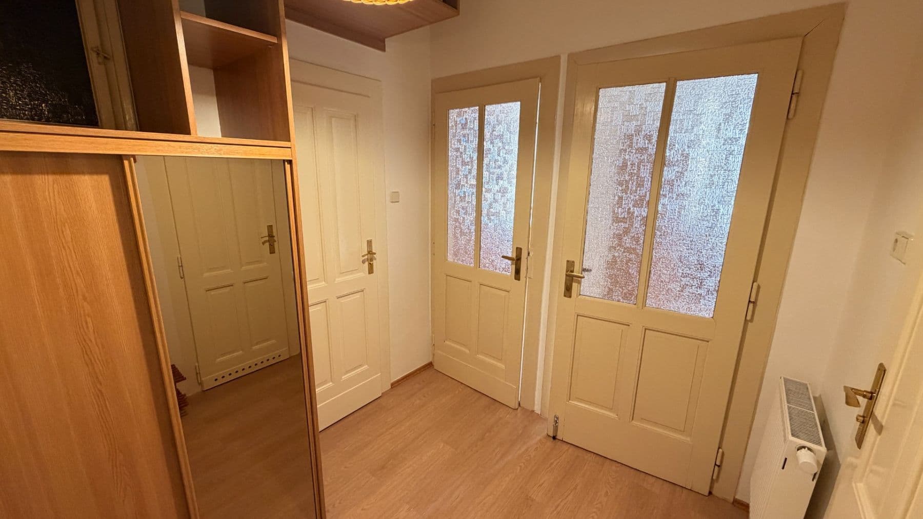 Prenájom bytu 1-izbový 50 m², Haškova, Praha, Praha Prenájom bytu 1-izbový 50 m², Haškova, Praha, Praha