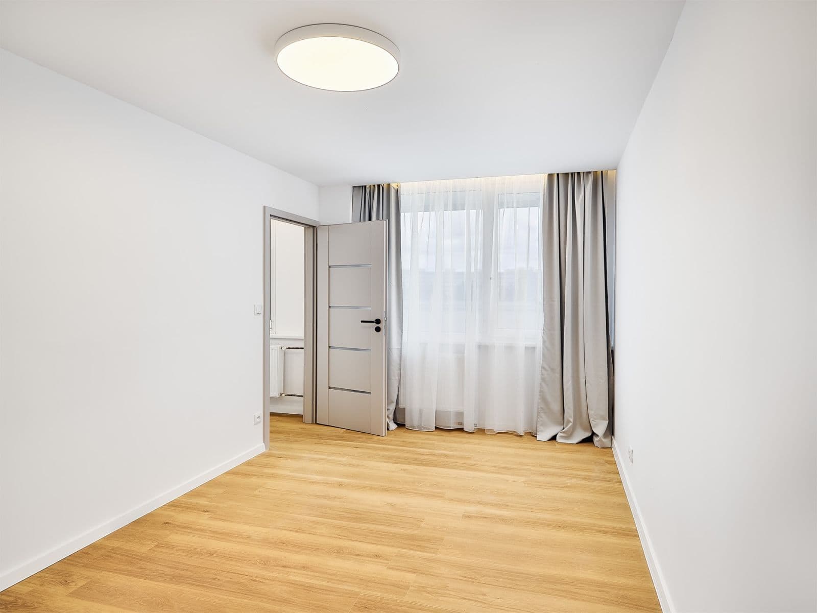 Predaj bytu 4-izbový 73 m², Lovosická, Praha, Praha Predaj bytu 4-izbový 73 m², Lovosická, Praha, Praha