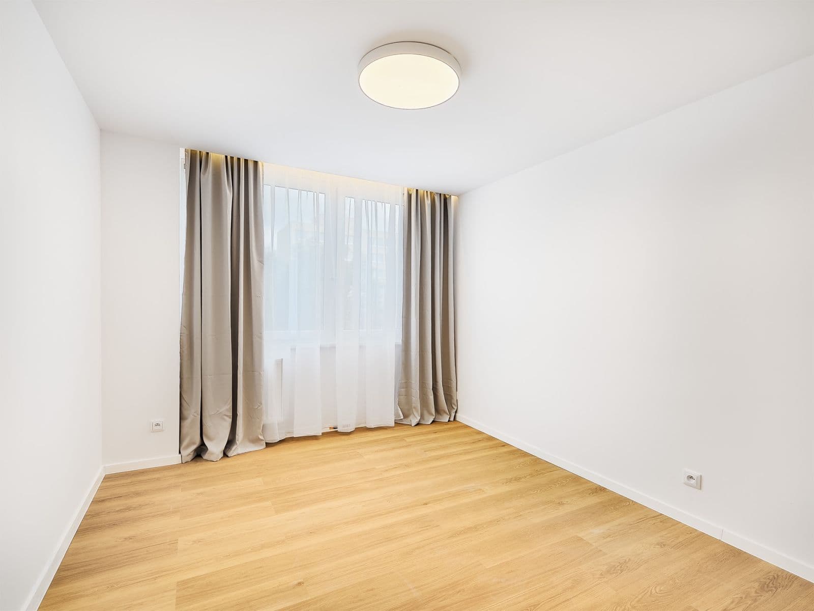 Predaj bytu 4-izbový 73 m², Lovosická, Praha, Praha Predaj bytu 4-izbový 73 m², Lovosická, Praha, Praha