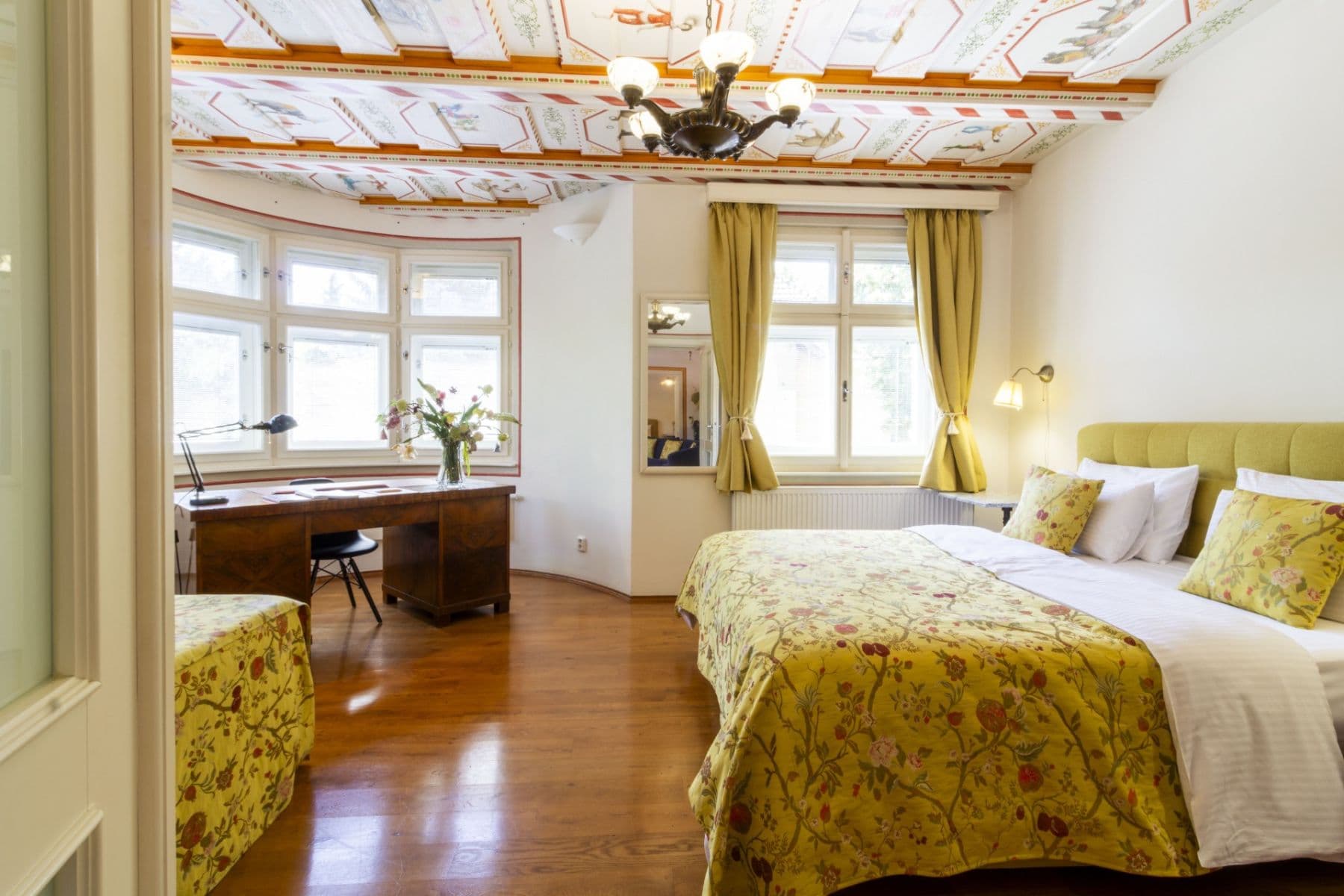Prenájom bytu 3-izbový 123 m², Šůrova, Praha, Praha Prenájom bytu 3-izbový 123 m², Šůrova, Praha, Praha