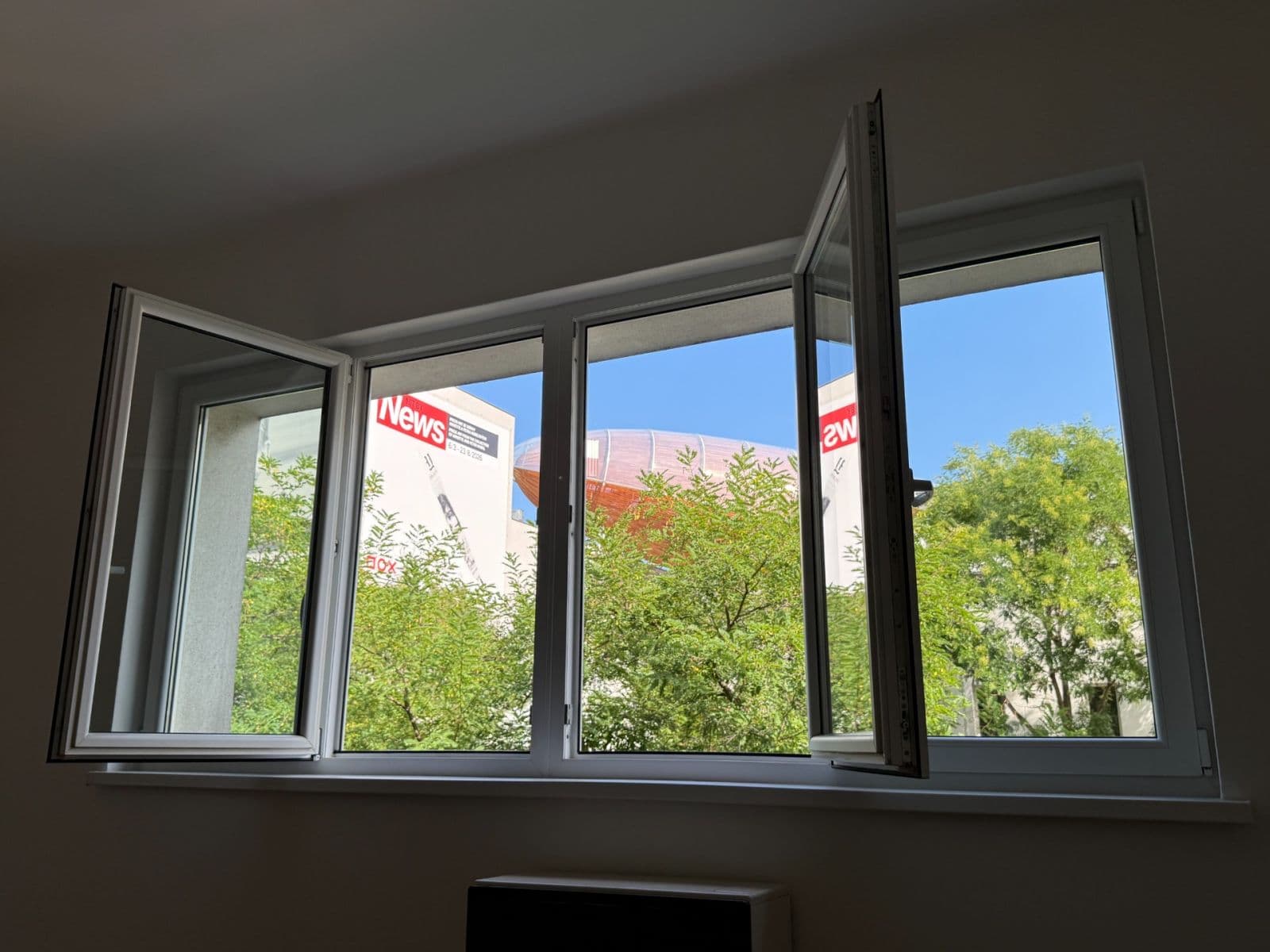 Prenájom bytu 1-izbový 45 m², Osadní, Praha, Praha Prenájom bytu 1-izbový 45 m², Osadní, Praha, Praha