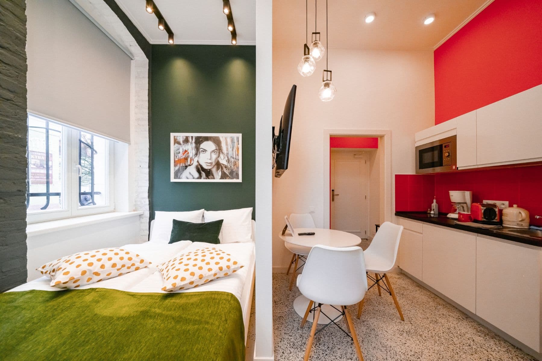 Prenájom bytu 1-izbový 17 m², Lužická, Mariánské Lázně, Karlovarský kraj Prenájom bytu 1-izbový 17 m², Lužická, Mariánské Lázně, Karlovarský kraj