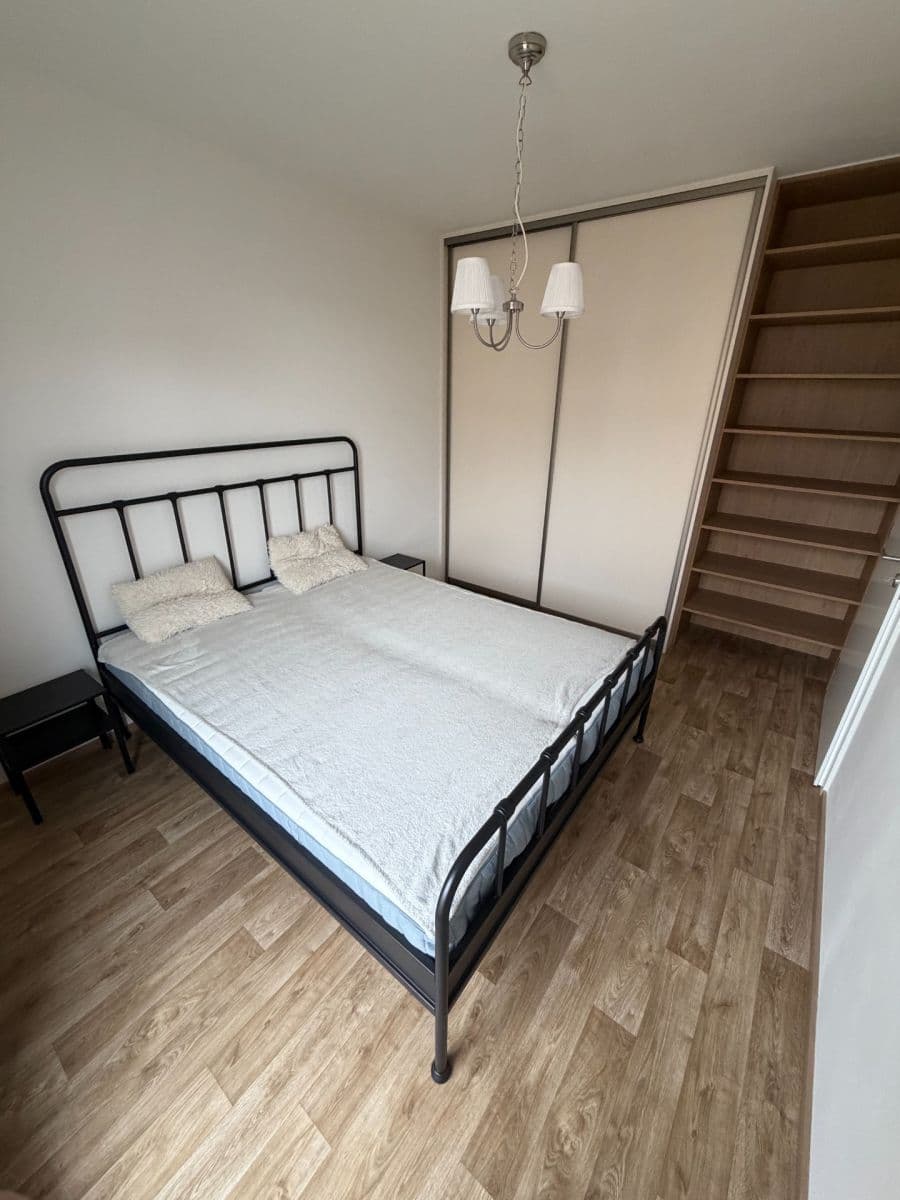 Prenájom bytu 2-izbový 39 m², Vestecká, Nehvizdy, Středočeský kraj Prenájom bytu 2-izbový 39 m², Vestecká, Nehvizdy, Středočeský kraj