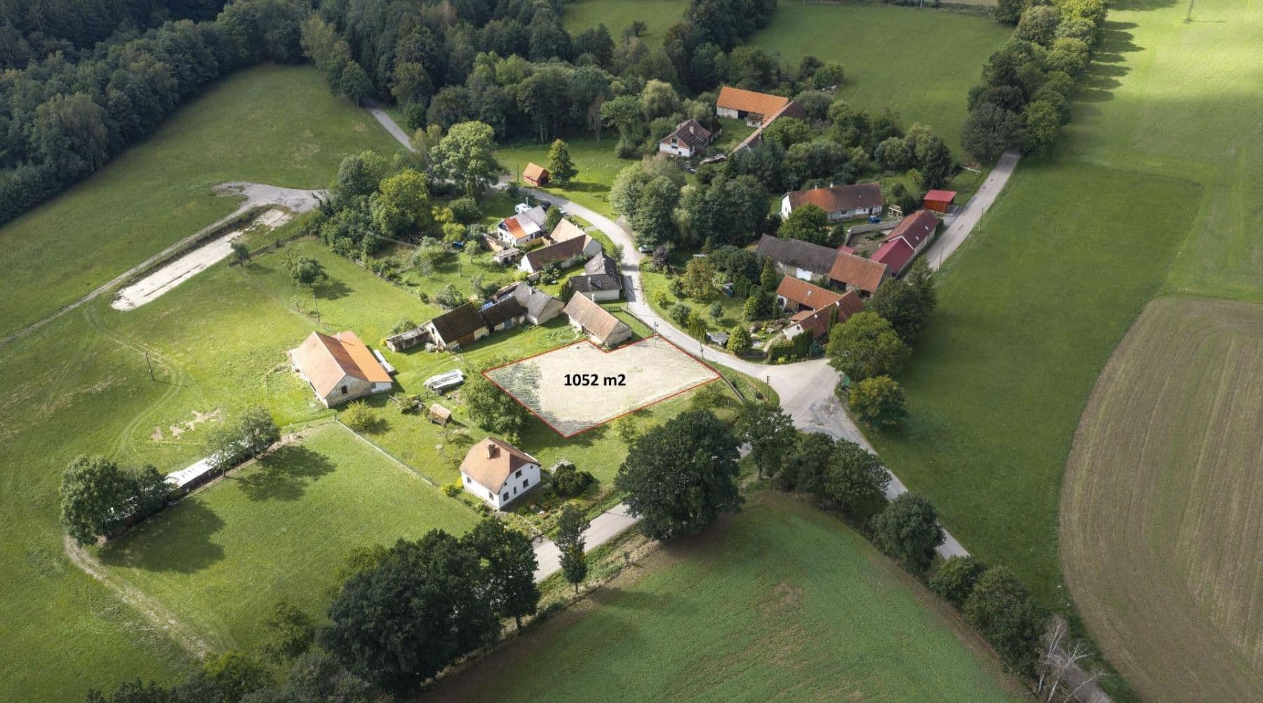 Predaj pozemku 1.052 m², Červený Újezd, Středočeský kraj Predaj pozemku 1.052 m², Červený Újezd, Středočeský kraj