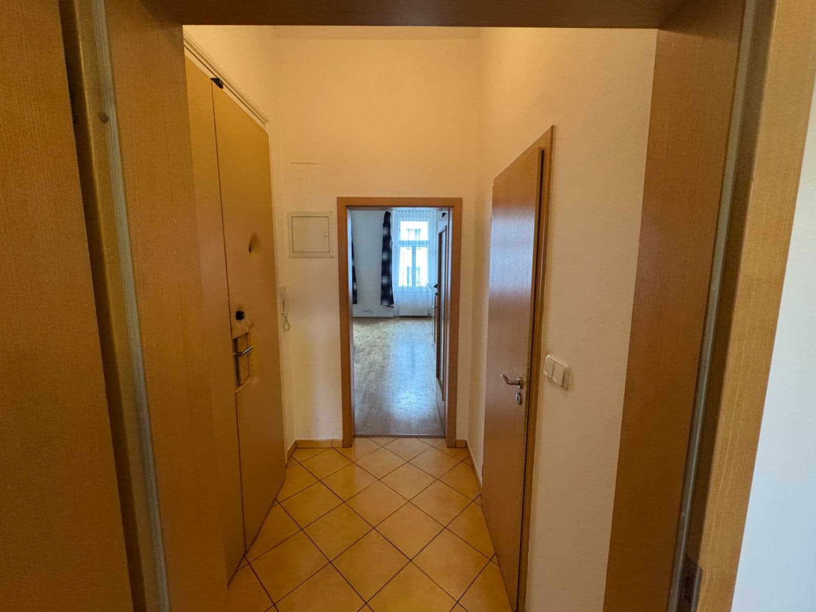 Prenájom bytu 2-izbový 50 m², Marie Cibulkové, Praha, Praha Prenájom bytu 2-izbový 50 m², Marie Cibulkové, Praha, Praha