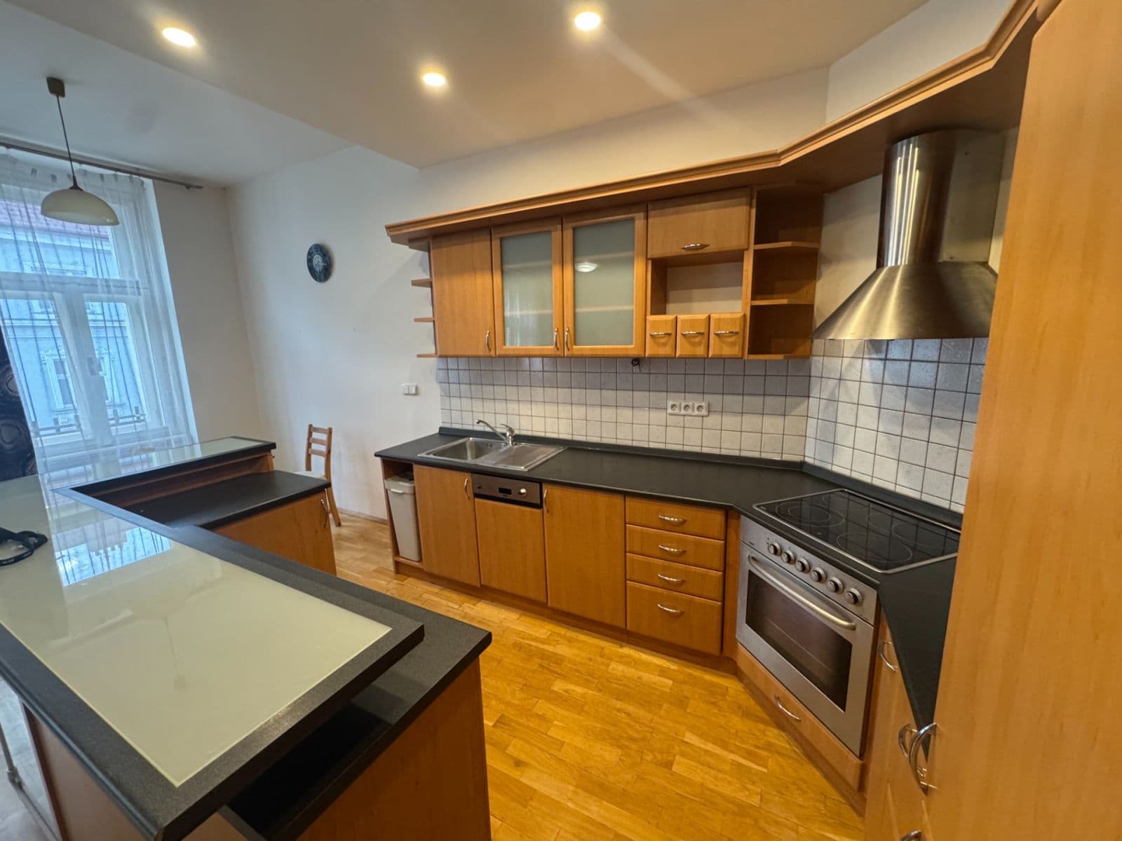 Prenájom bytu 2-izbový 50 m², Marie Cibulkové, Praha, Praha Prenájom bytu 2-izbový 50 m², Marie Cibulkové, Praha, Praha