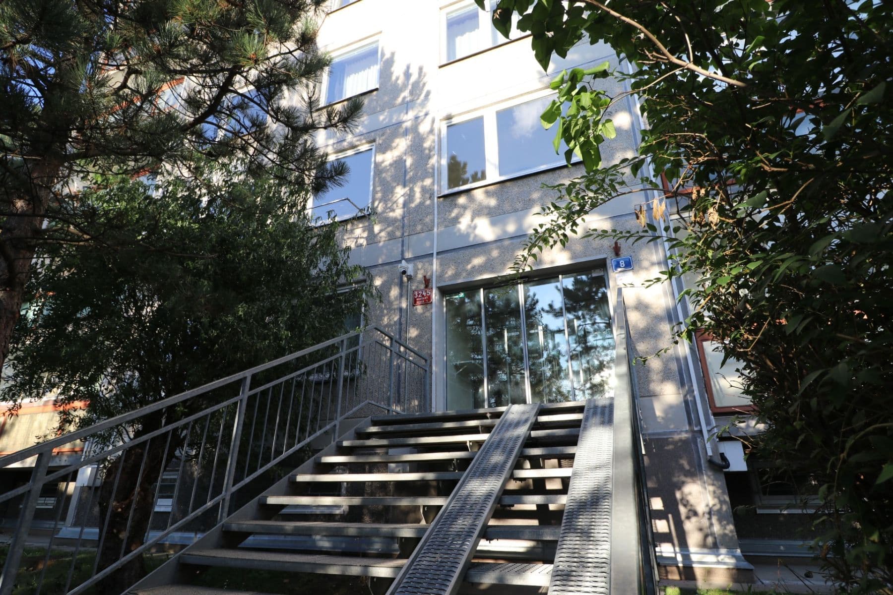 Prenájom bytu 2-izbový 41 m², Pirinská, Praha, Praha Prenájom bytu 2-izbový 41 m², Pirinská, Praha, Praha