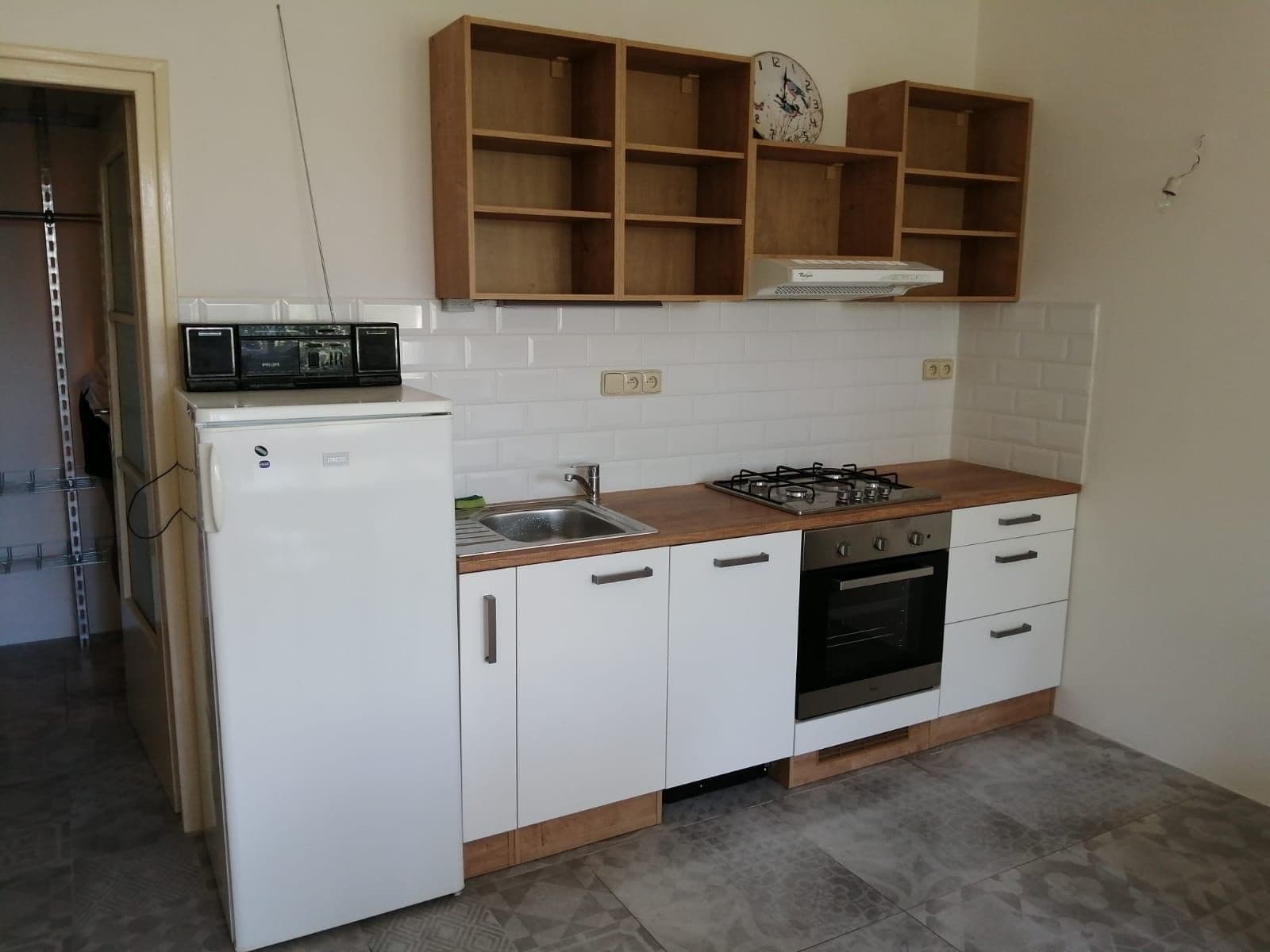 Prenájom bytu 2-izbový 42 m², Lumiérů, Praha, Praha Prenájom bytu 2-izbový 42 m², Lumiérů, Praha, Praha