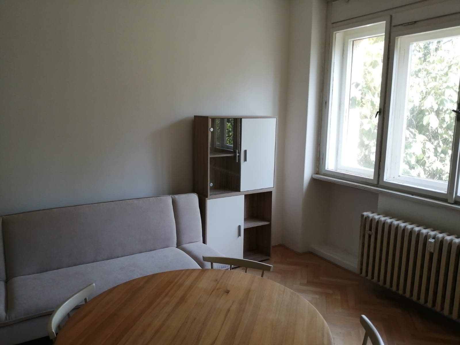 Prenájom bytu 2-izbový 42 m², Lumiérů, Praha, Praha Prenájom bytu 2-izbový 42 m², Lumiérů, Praha, Praha