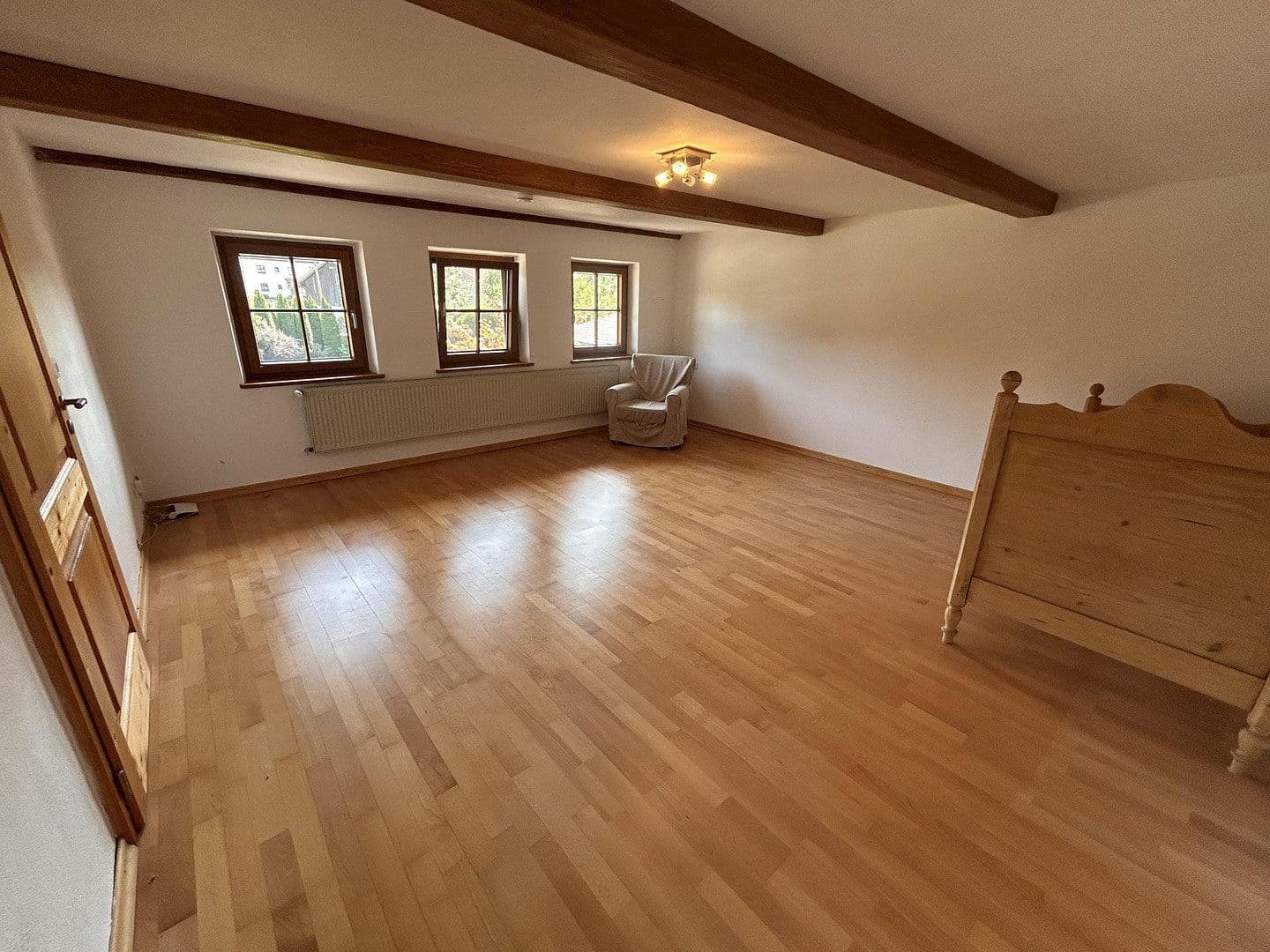 Predaj domu 162 m², pozemok 4.250 m², Buchbach, Bavorsko Predaj domu 162 m², pozemok 4.250 m², Buchbach, Bavorsko