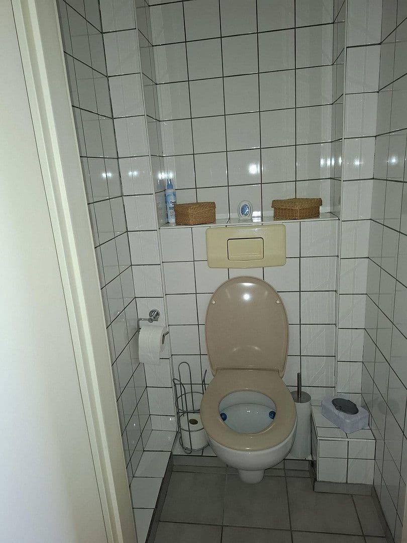 Prenájom bytu 3-izbový 78 m², Steinstraße 193, KRefeld, Severné Porýnie - Westfálsko Prenájom bytu 3-izbový 78 m², Steinstraße 193, KRefeld, Severné Porýnie - Westfálsko