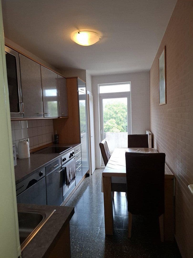 Prenájom bytu 3-izbový 78 m², Steinstraße 193, KRefeld, Severné Porýnie - Westfálsko Prenájom bytu 3-izbový 78 m², Steinstraße 193, KRefeld, Severné Porýnie - Westfálsko