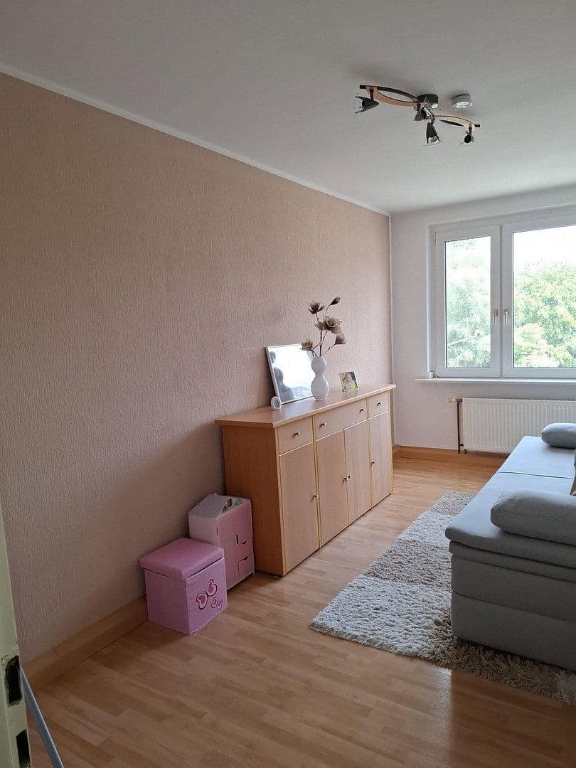 Prenájom bytu 3-izbový 78 m², Steinstraße 193, KRefeld, Severné Porýnie - Westfálsko Prenájom bytu 3-izbový 78 m², Steinstraße 193, KRefeld, Severné Porýnie - Westfálsko