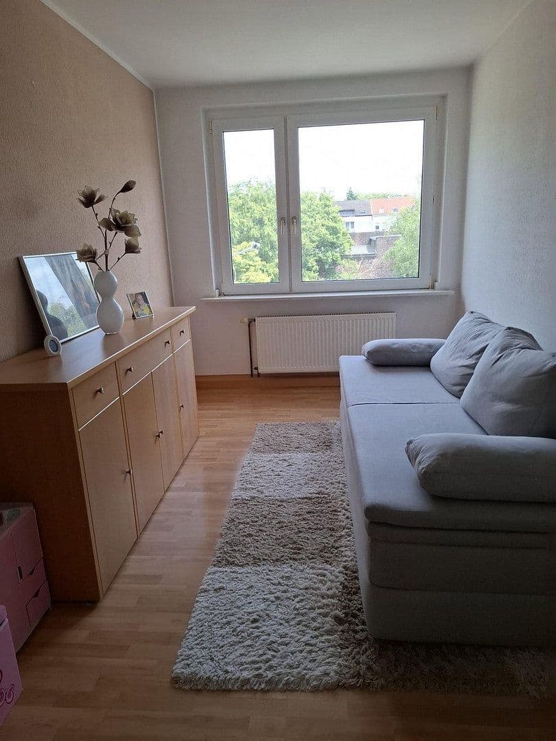 Prenájom bytu 3-izbový 78 m², Steinstraße 193, KRefeld, Severné Porýnie - Westfálsko Prenájom bytu 3-izbový 78 m², Steinstraße 193, KRefeld, Severné Porýnie - Westfálsko