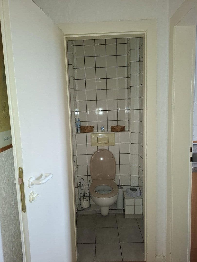 Prenájom bytu 3-izbový 78 m², Steinstraße 193, KRefeld, Severné Porýnie - Westfálsko Prenájom bytu 3-izbový 78 m², Steinstraße 193, KRefeld, Severné Porýnie - Westfálsko