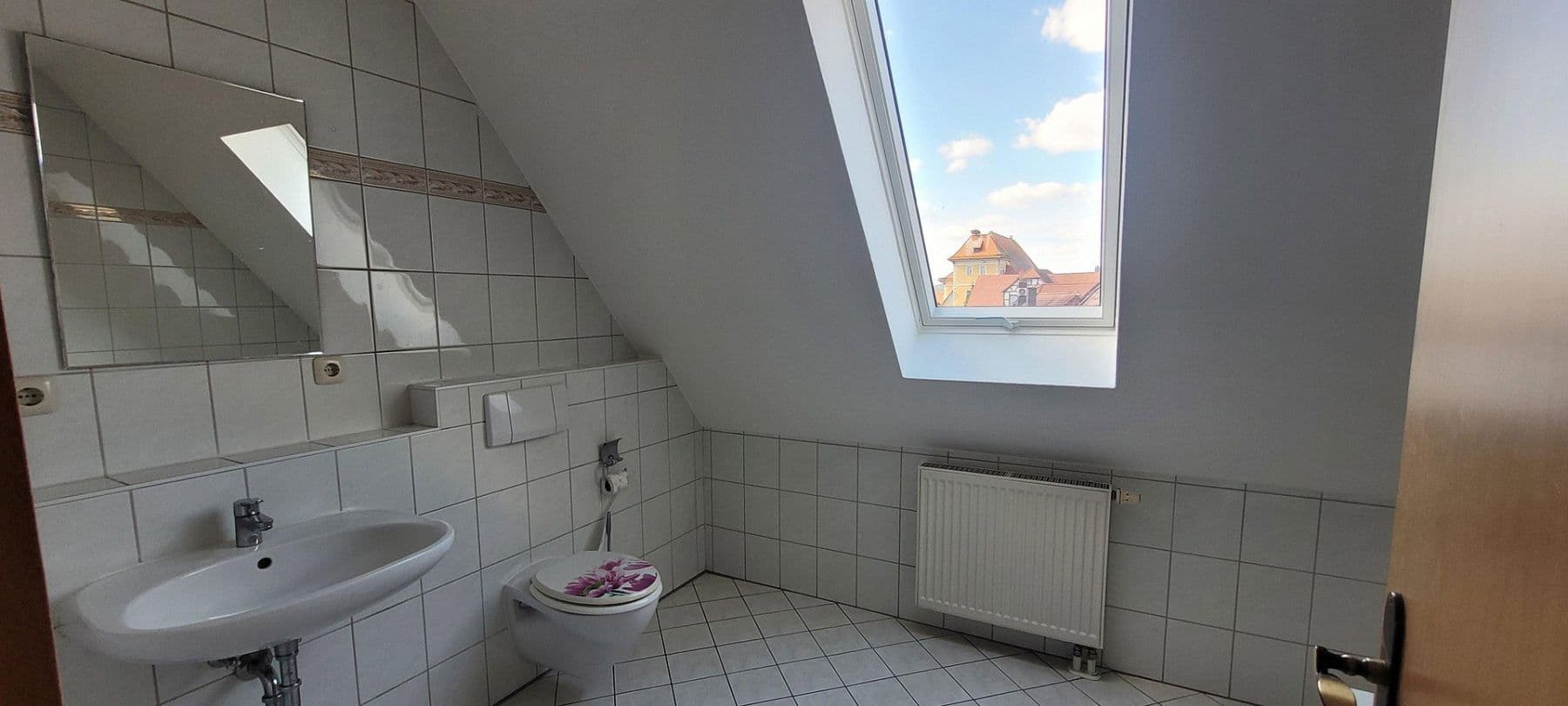 Prenájom bytu 2-izbový 74 m², Ipsheim, Bavorsko Prenájom bytu 2-izbový 74 m², Ipsheim, Bavorsko