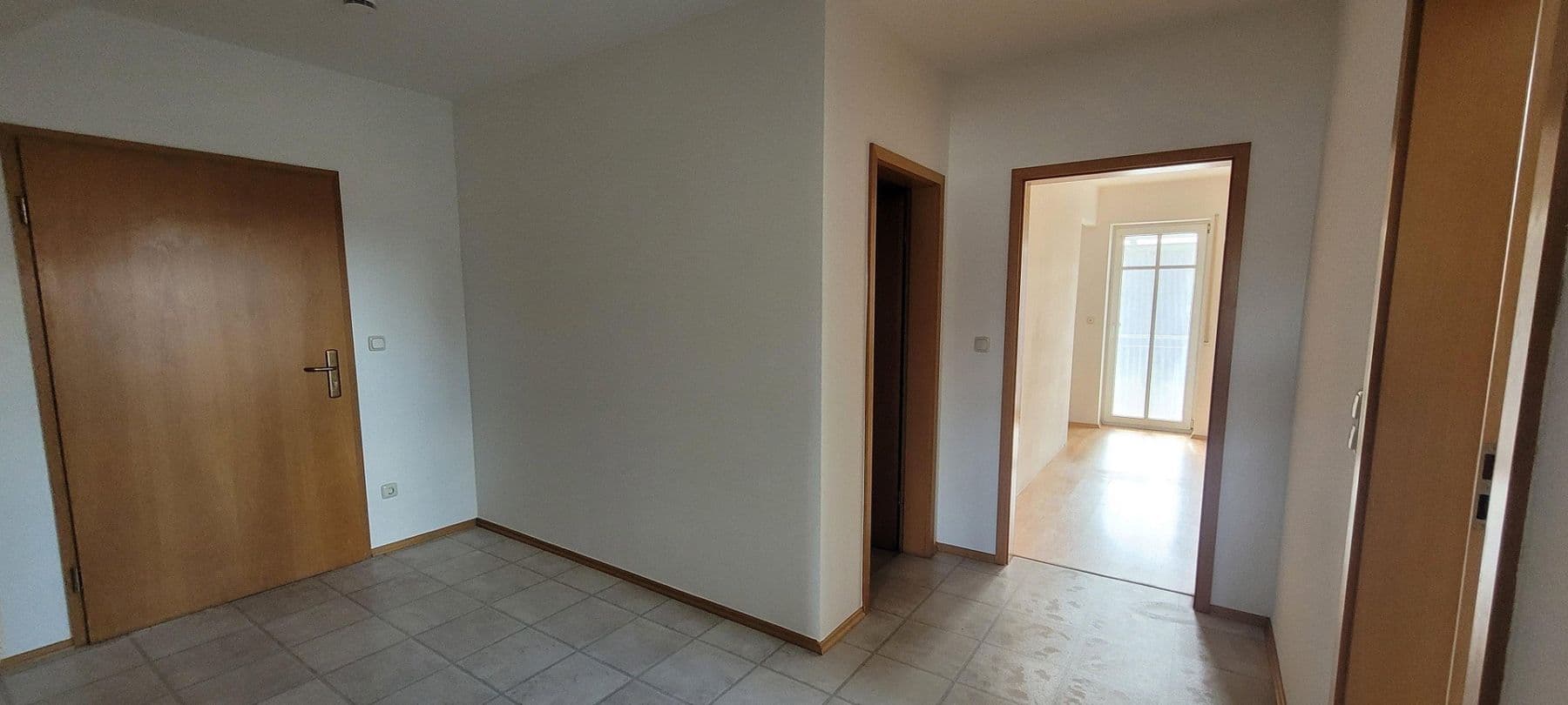 Prenájom bytu 2-izbový 74 m², Ipsheim, Bavorsko Prenájom bytu 2-izbový 74 m², Ipsheim, Bavorsko