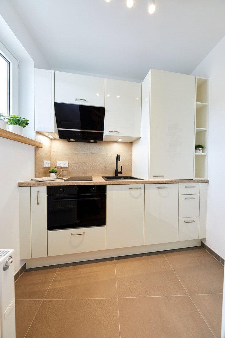 Predaj bytu 1-izbový 42 m², München - Neuhausen-Nymphenburg, Bavorsko Predaj bytu 1-izbový 42 m², München - Neuhausen-Nymphenburg, Bavorsko