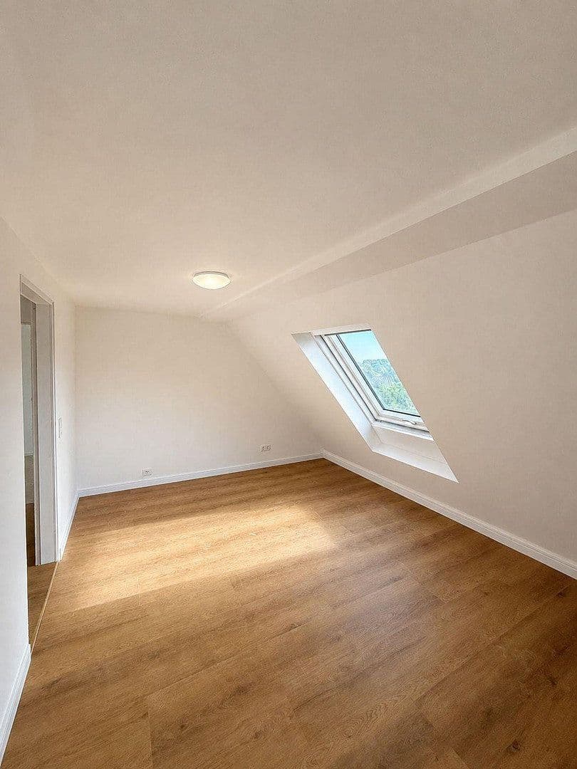 Prenájom bytu 3-izbový 62 m², Reisachstraße 8, Pliezhausen, Bádensko-Wurttembersko Prenájom bytu 3-izbový 62 m², Reisachstraße 8, Pliezhausen, Bádensko-Wurttembersko