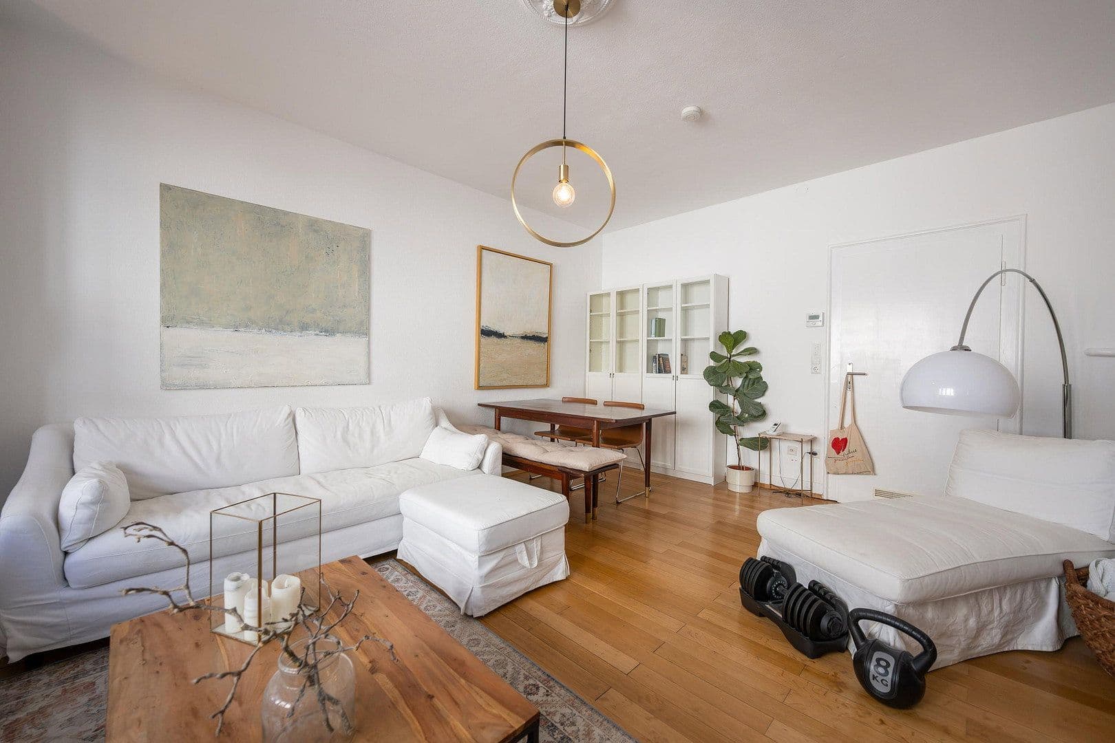 Predaj bytu 3-izbový 102 m², Karlsruhe, Bádensko-Wurttembersko Predaj bytu 3-izbový 102 m², Karlsruhe, Bádensko-Wurttembersko