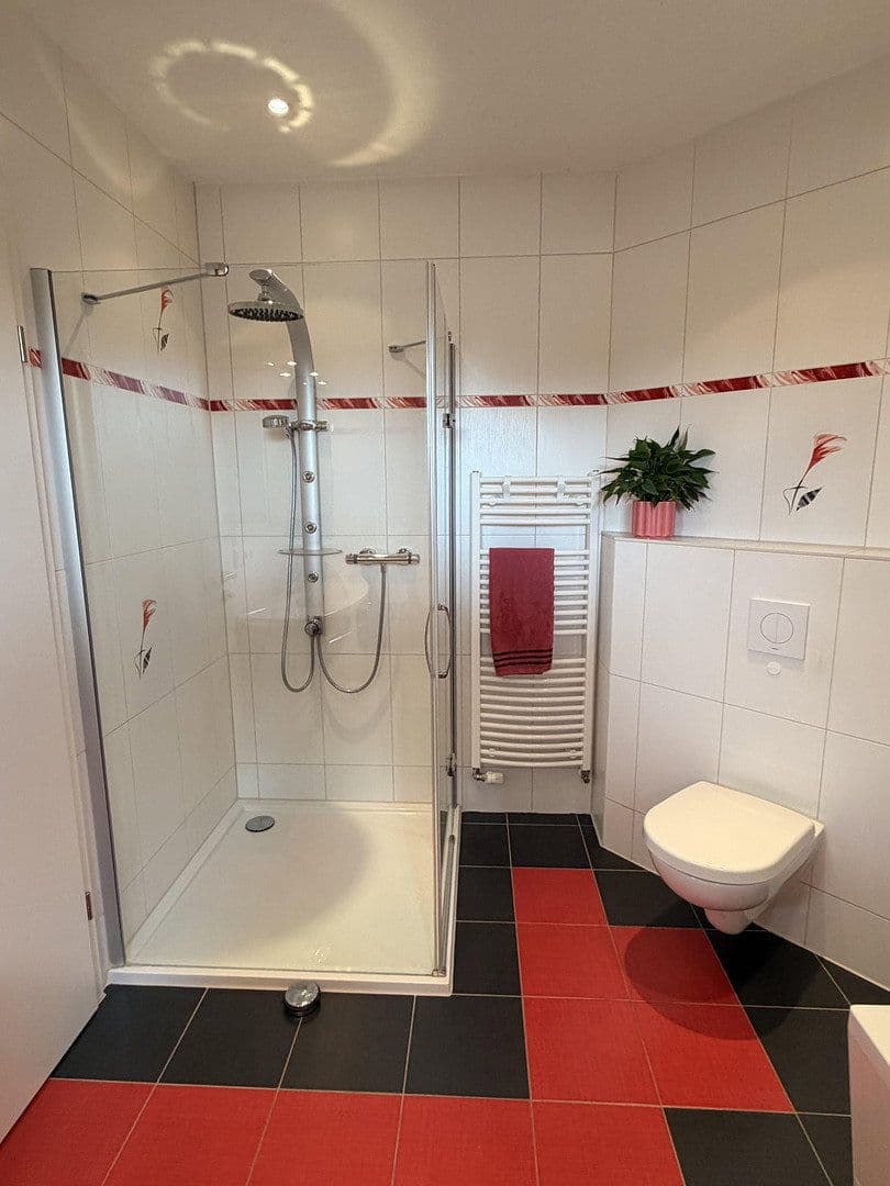 Predaj domu 176 m², pozemok 720 m², Oranienburg, Brandenbursko Predaj domu 176 m², pozemok 720 m², Oranienburg, Brandenbursko