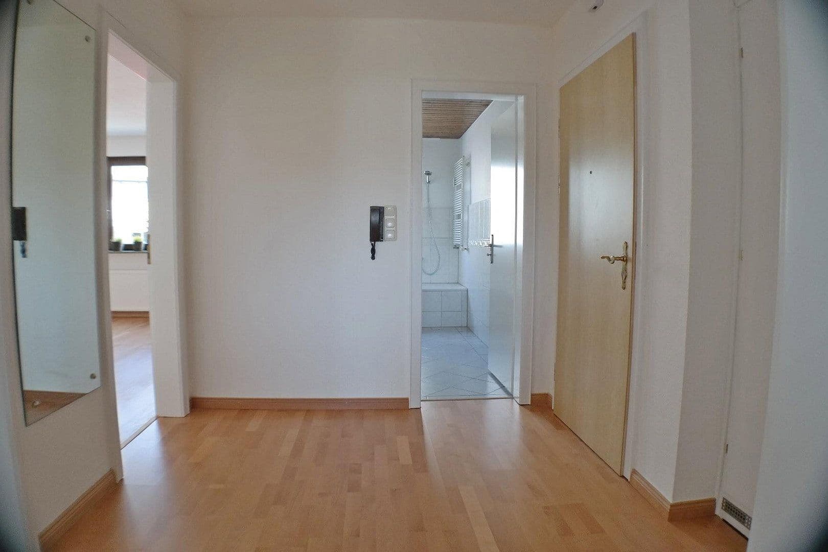 Prenájom bytu 2-izbový 68 m², Taunusstein, Hesensko Prenájom bytu 2-izbový 68 m², Taunusstein, Hesensko