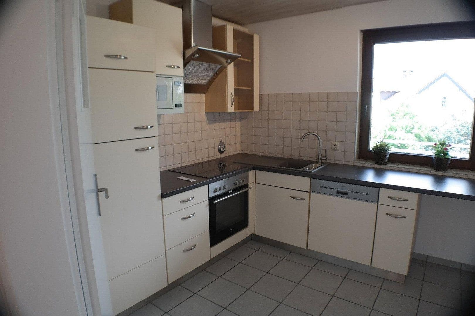 Prenájom bytu 2-izbový 68 m², Taunusstein, Hesensko Prenájom bytu 2-izbový 68 m², Taunusstein, Hesensko