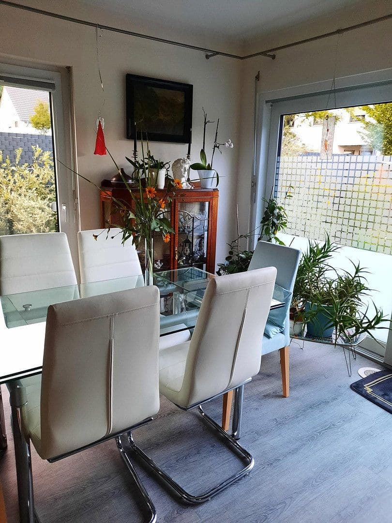 Predaj domu 110 m², pozemok 411 m², Hanau, Hesensko Predaj domu 110 m², pozemok 411 m², Hanau, Hesensko