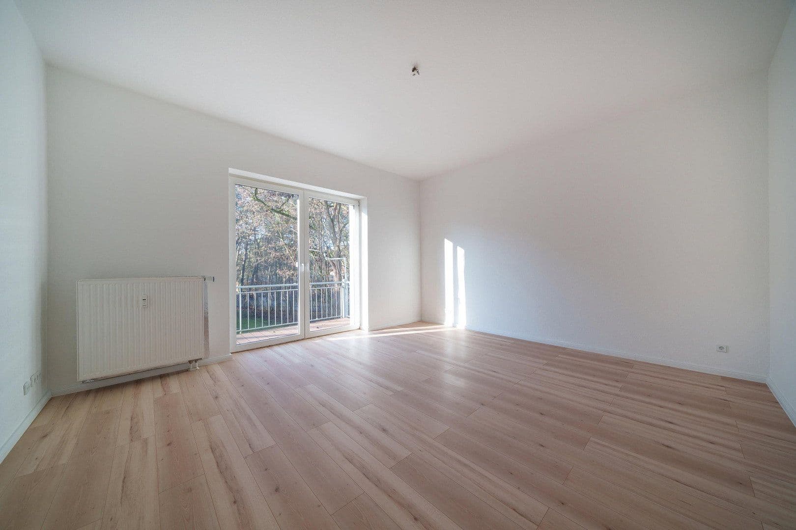 Prenájom bytu 3-izbový 96 m², Brandenburgische Str., Zossen, Brandenbursko Prenájom bytu 3-izbový 96 m², Brandenburgische Str., Zossen, Brandenbursko