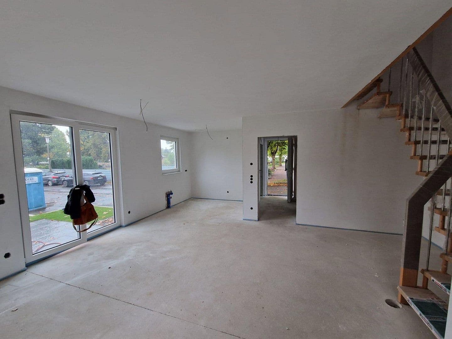Prenájom domu 156 m², pozemok 250 m², Peterstr. 34, Niederkassel, Severné Porýnie - Westfálsko Prenájom domu 156 m², pozemok 250 m², Peterstr. 34, Niederkassel, Severné Porýnie - Westfálsko