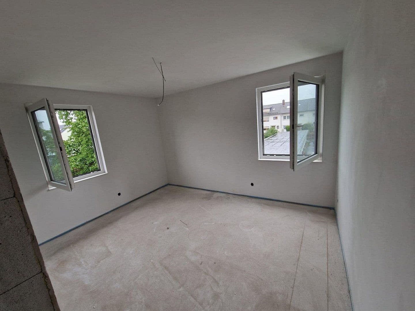Prenájom domu 156 m², pozemok 250 m², Peterstr. 34, Niederkassel, Severné Porýnie - Westfálsko Prenájom domu 156 m², pozemok 250 m², Peterstr. 34, Niederkassel, Severné Porýnie - Westfálsko