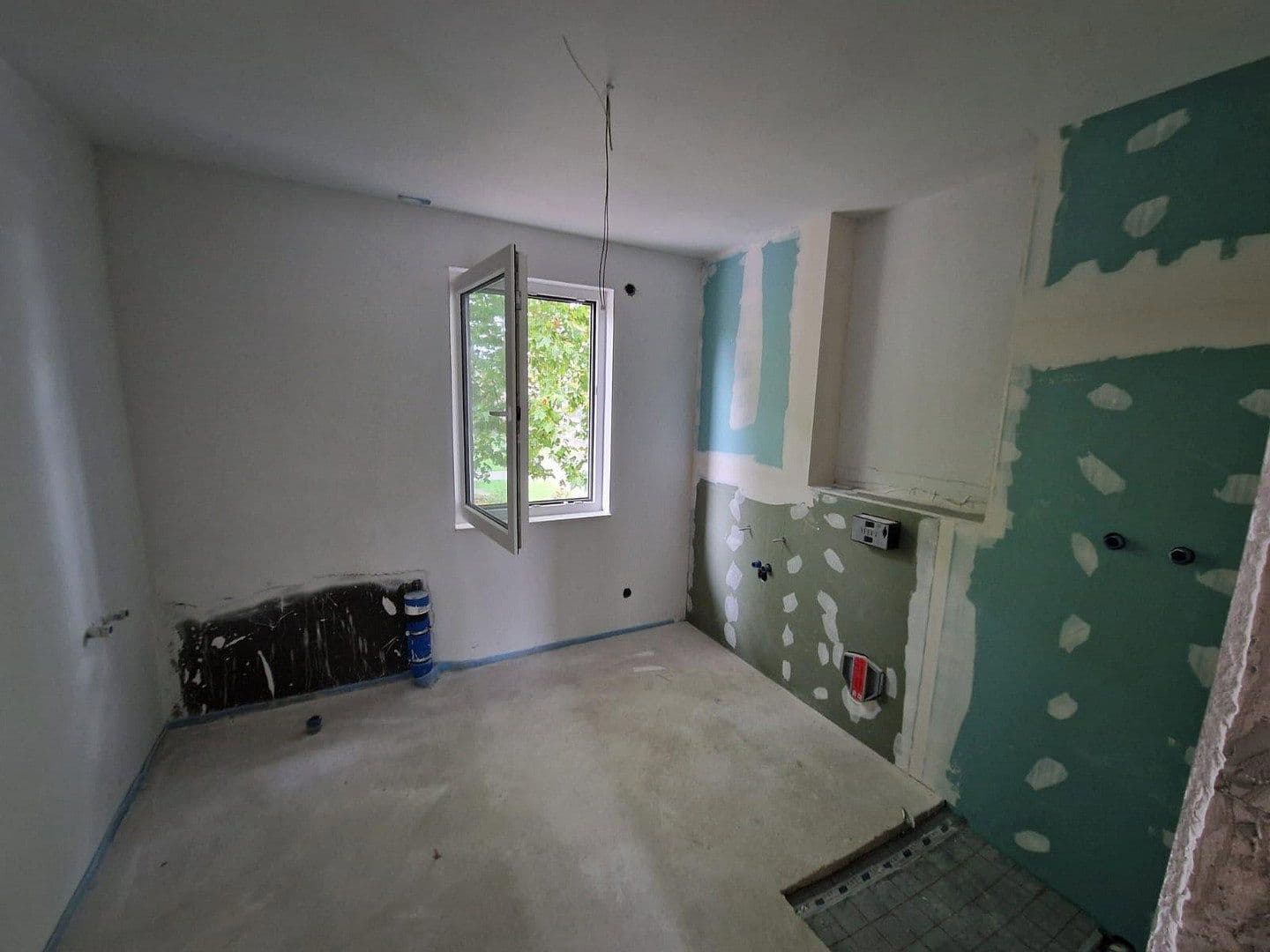 Prenájom domu 156 m², pozemok 250 m², Peterstr. 34, Niederkassel, Severné Porýnie - Westfálsko Prenájom domu 156 m², pozemok 250 m², Peterstr. 34, Niederkassel, Severné Porýnie - Westfálsko