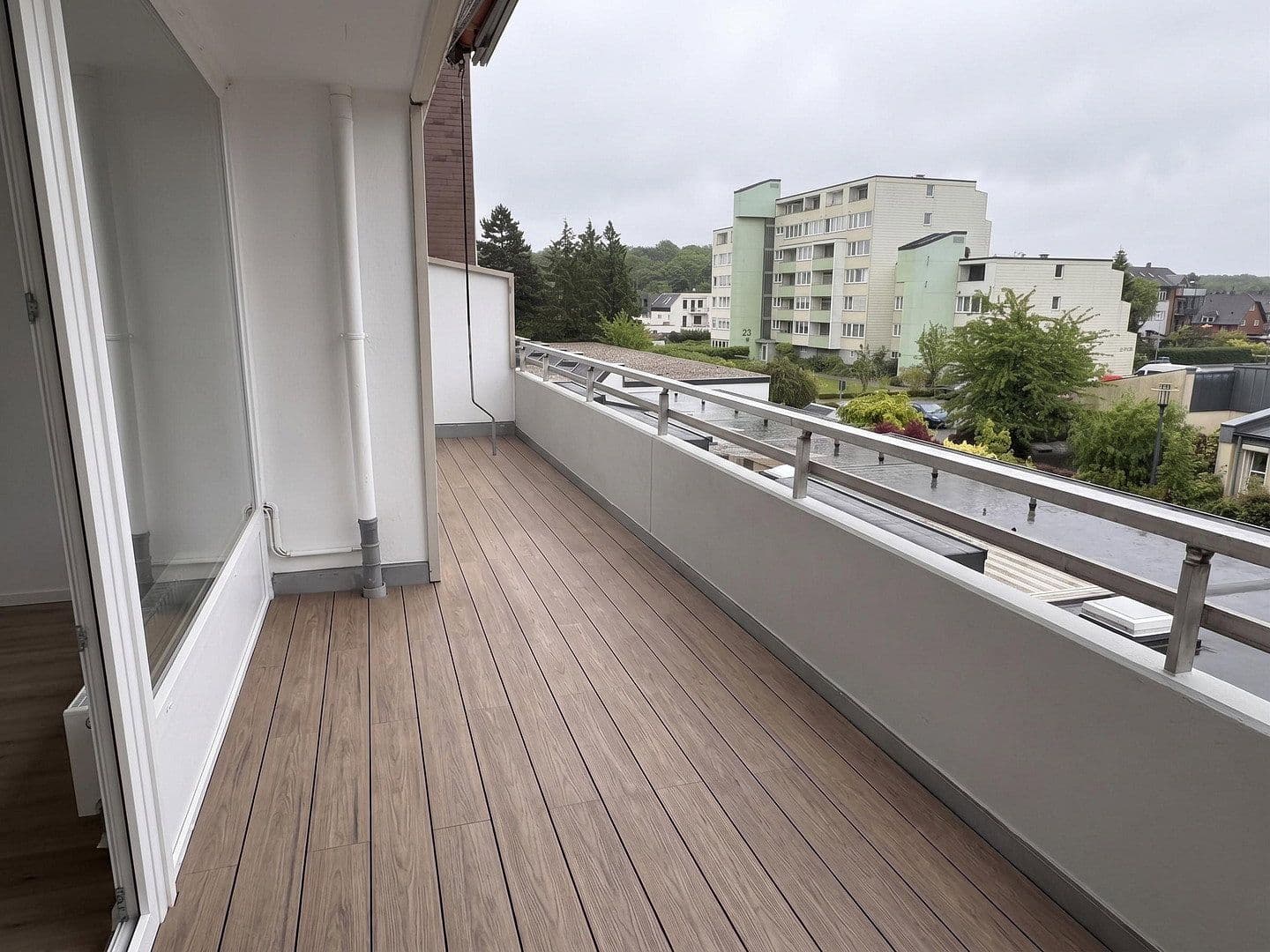 Prenájom bytu 4-izbový 100 m², Volksgartenstraße 196, Mönchengladbach, Severné Porýnie - Westfálsko Prenájom bytu 4-izbový 100 m², Volksgartenstraße 196, Mönchengladbach, Severné Porýnie - Westfálsko