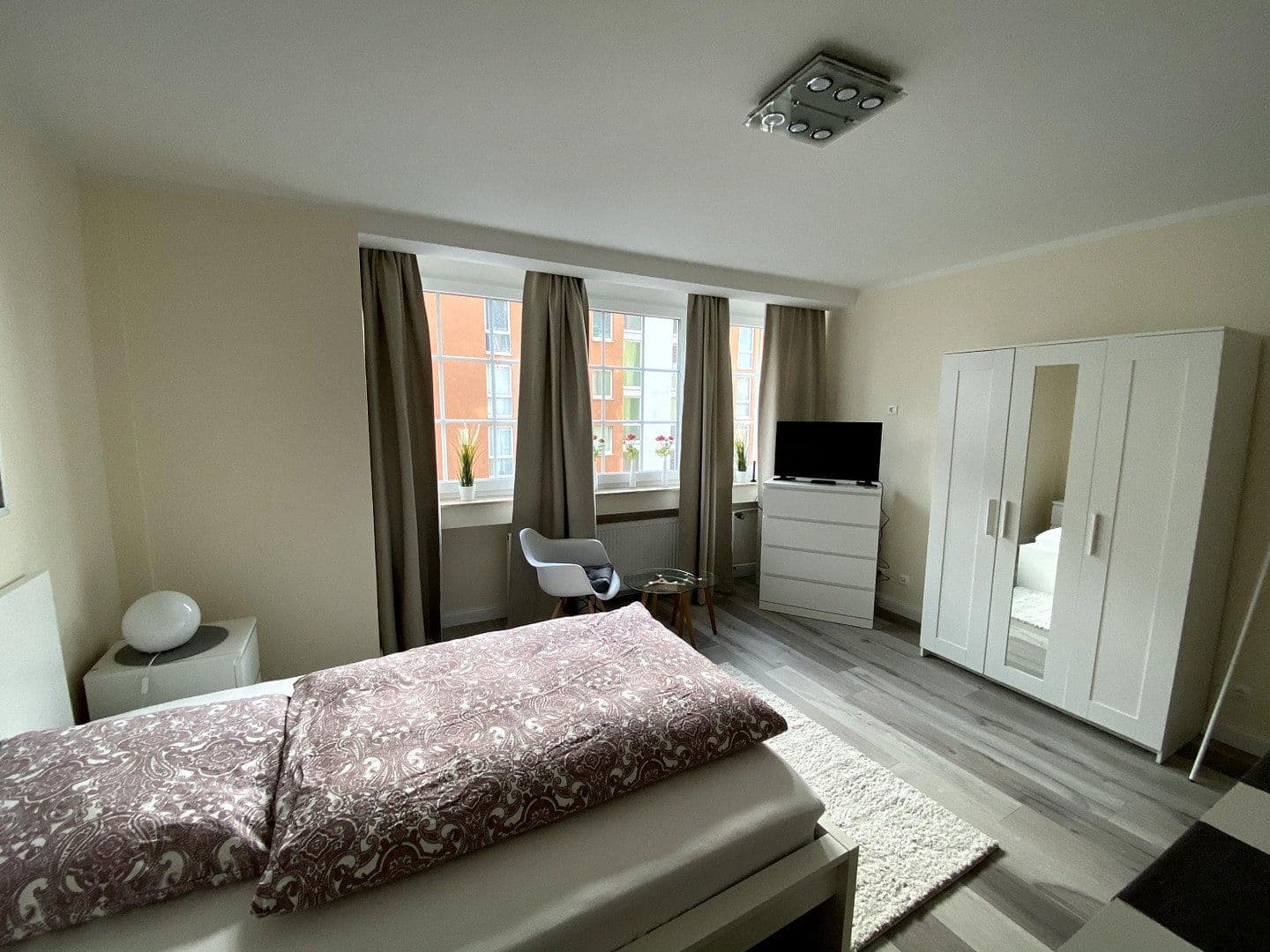 Prenájom bytu 1-izbový 27 m², Düsseldorf, Severné Porýnie - Westfálsko Prenájom bytu 1-izbový 27 m², Düsseldorf, Severné Porýnie - Westfálsko