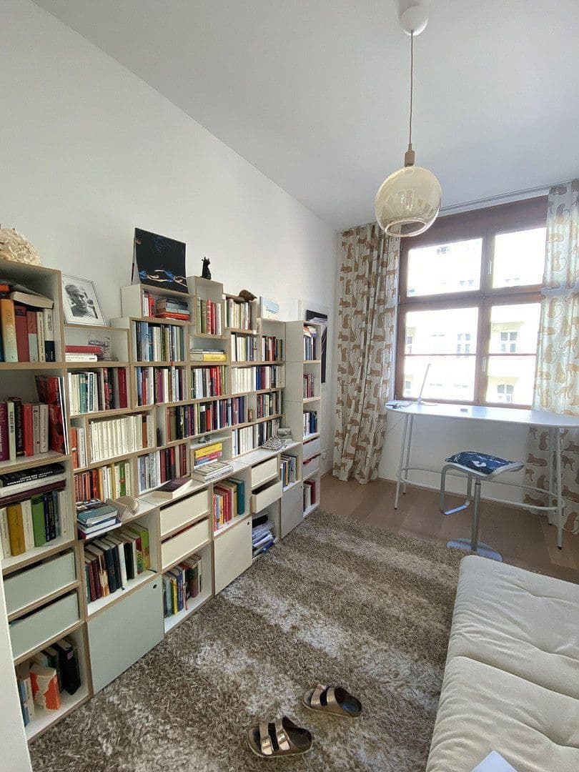 Predaj bytu 4-izbový 157 m², Berlin, Berlín Predaj bytu 4-izbový 157 m², Berlin, Berlín