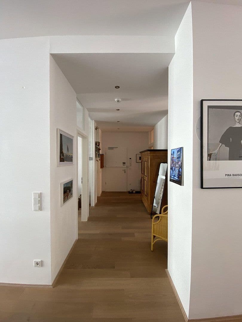 Predaj bytu 4-izbový 157 m², Berlin, Berlín Predaj bytu 4-izbový 157 m², Berlin, Berlín