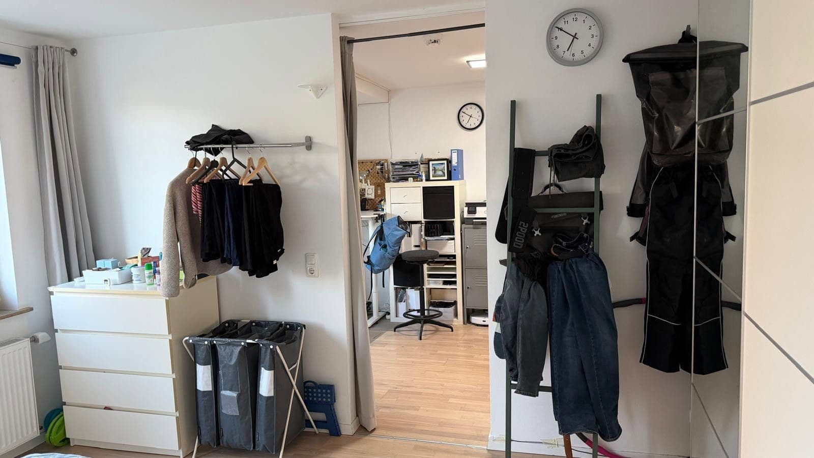 Prenájom bytu 3-izbový 78 m², Viktoriaalle 48, Aachen, Severné Porýnie - Westfálsko Prenájom bytu 3-izbový 78 m², Viktoriaalle 48, Aachen, Severné Porýnie - Westfálsko