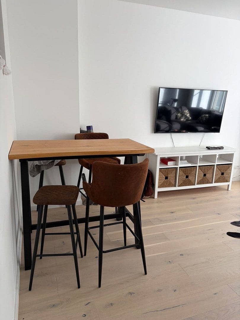 Prenájom bytu 2-izbový 46 m², Franzstraße 5, Aachen, Severné Porýnie - Westfálsko Prenájom bytu 2-izbový 46 m², Franzstraße 5, Aachen, Severné Porýnie - Westfálsko