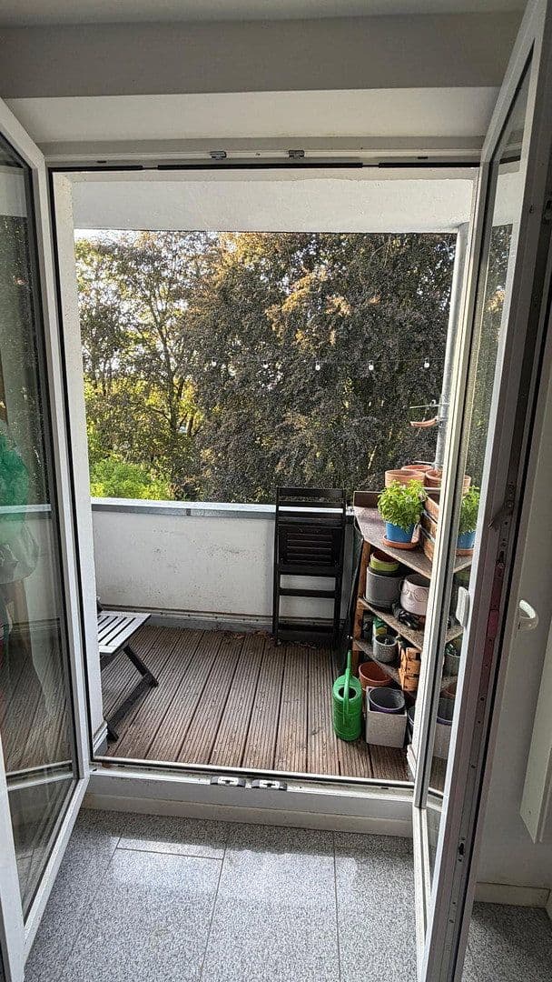 Prenájom bytu 3-izbový 78 m², Viktoriaalle 48, Aachen, Severné Porýnie - Westfálsko Prenájom bytu 3-izbový 78 m², Viktoriaalle 48, Aachen, Severné Porýnie - Westfálsko
