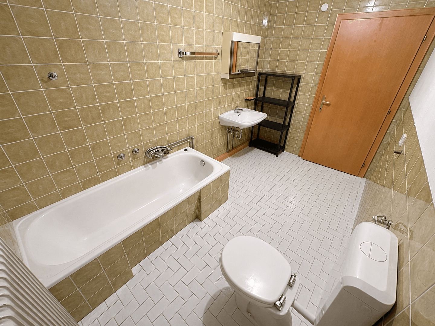 Prenájom bytu 3-izbový 72 m², Vils, Tirolsko Prenájom bytu 3-izbový 72 m², Vils, Tirolsko